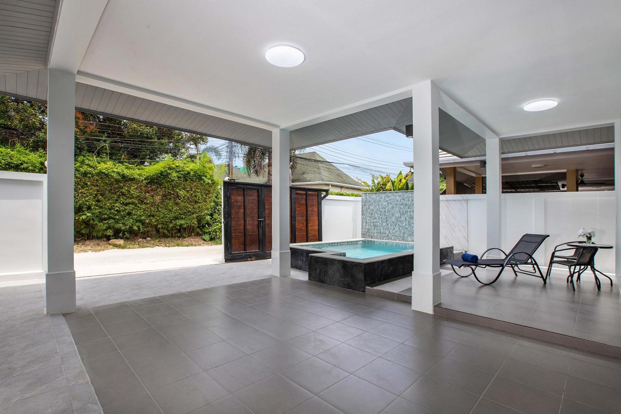 Family 2Br Villa Lancelot 3 With Jacuzzi Pool, Just 10 Min Drive Naiharn And Rawai Ban Saiyuan Екстериор снимка