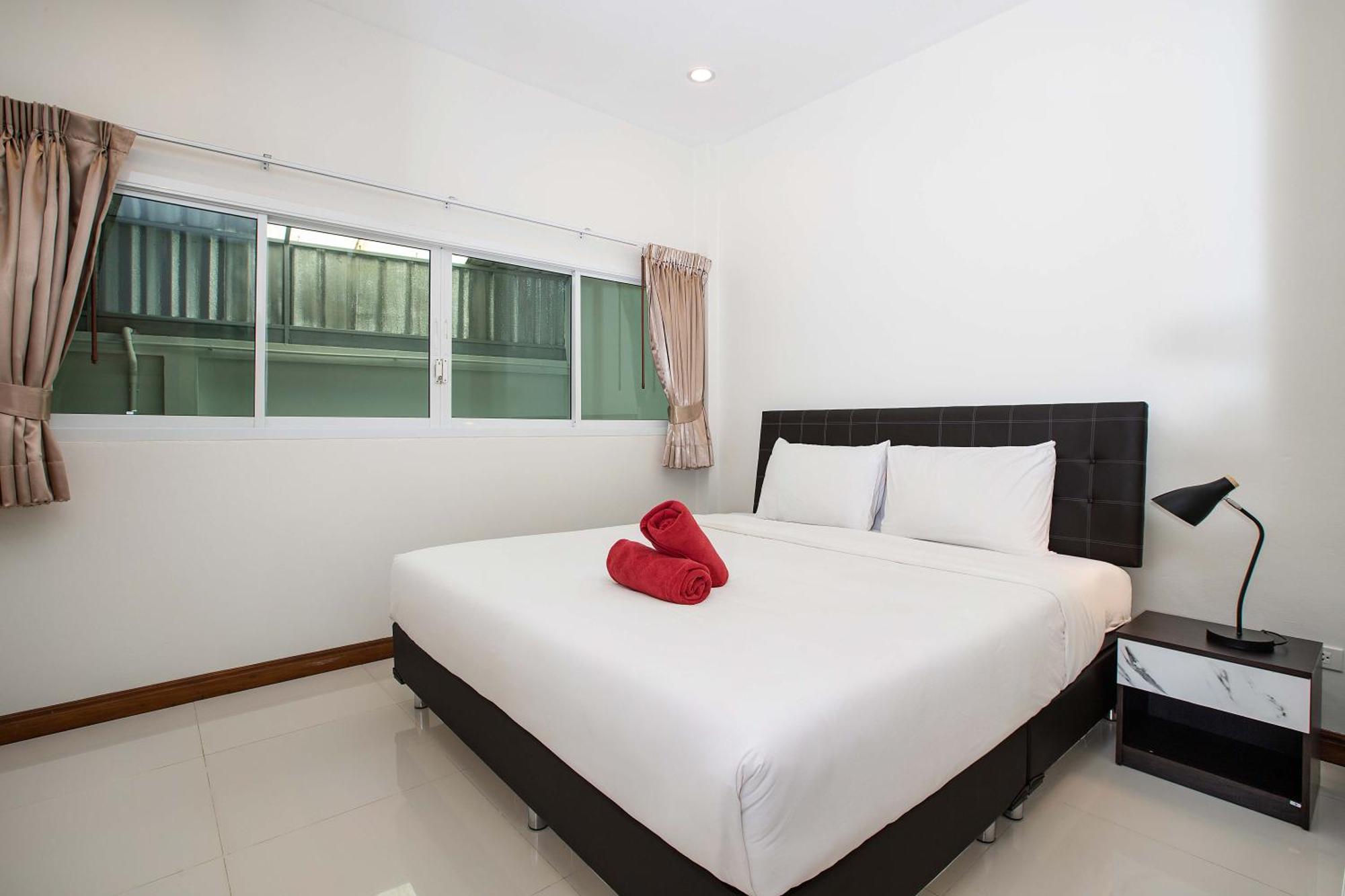 Family 2Br Villa Lancelot 3 With Jacuzzi Pool, Just 10 Min Drive Naiharn And Rawai Ban Saiyuan Екстериор снимка